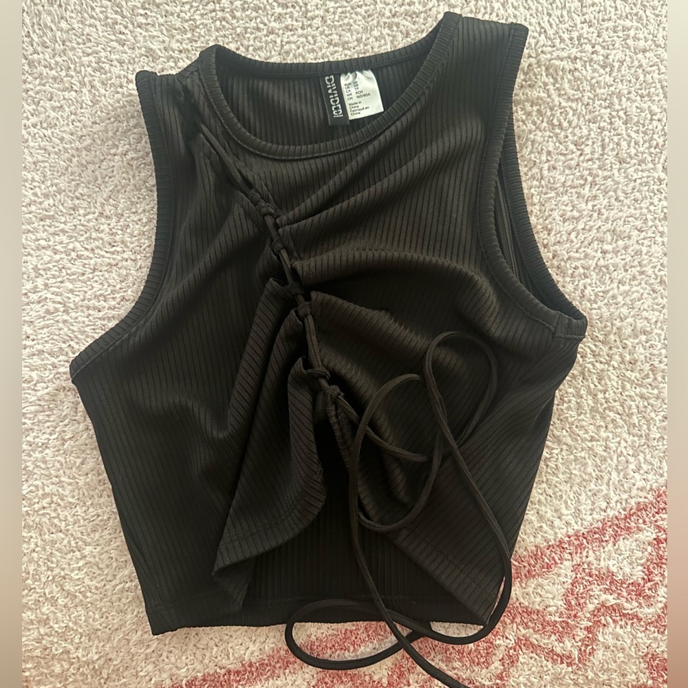 H&M
